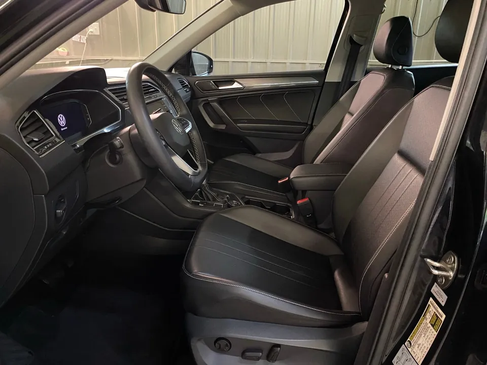 Volkswagen Tiguan 2022 photo 2