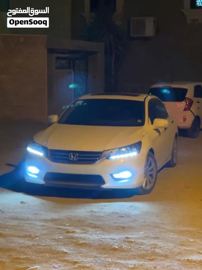 Honda Accord 2014 photo 2