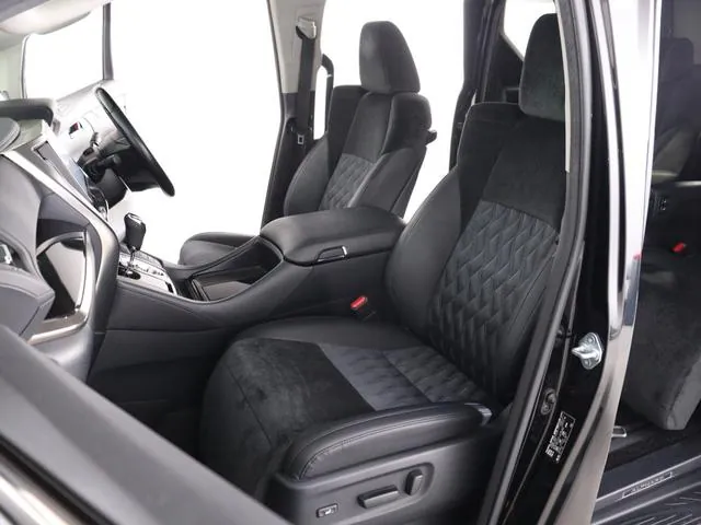 Toyota Alphard 2017 photo 3