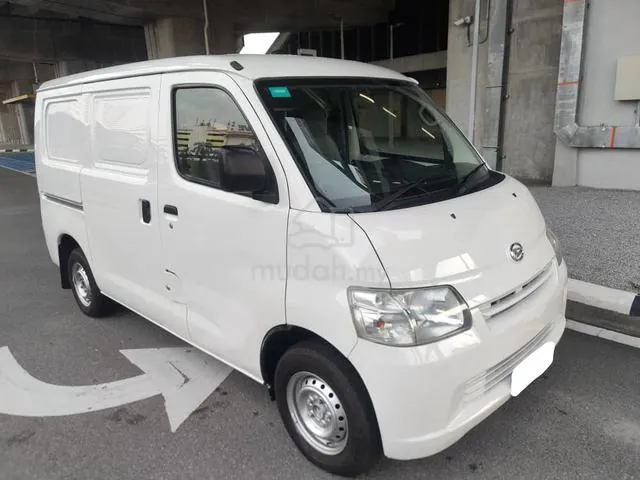 Daihatsu Gran Max