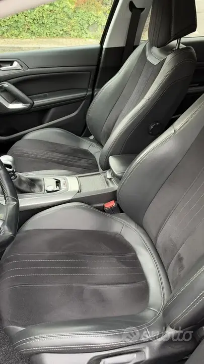Peugeot 308 2017 photo 5