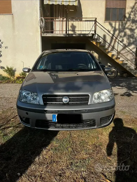 Fiat Punto 2004 photo 3