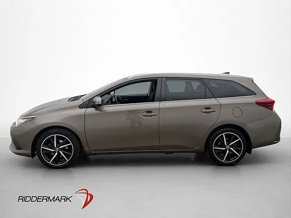Toyota Auris 2017 photo 5