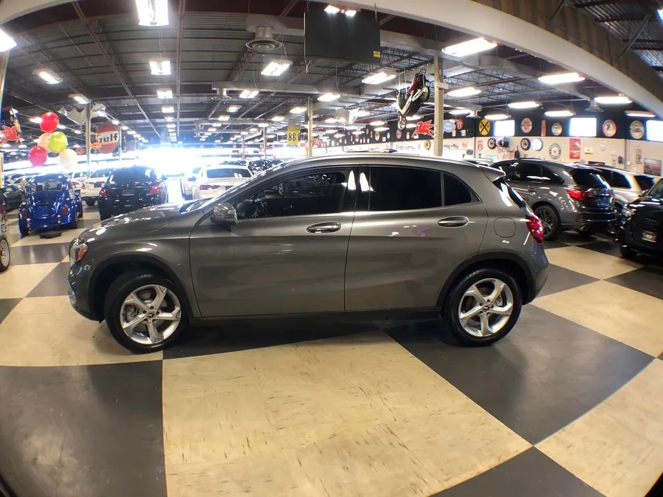Mercedes-Benz Gla 2019 photo 4