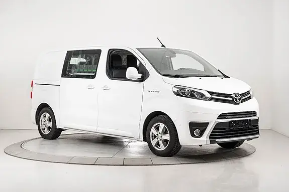 Toyota Proace 2021 photo 2