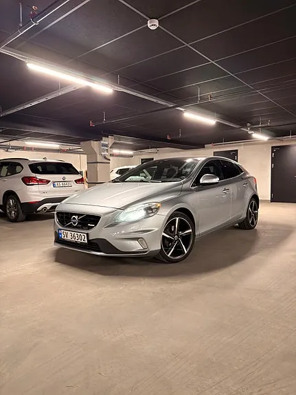 Volvo V40