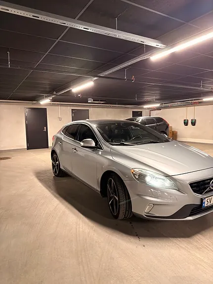 Volvo V40 2013 photo 4