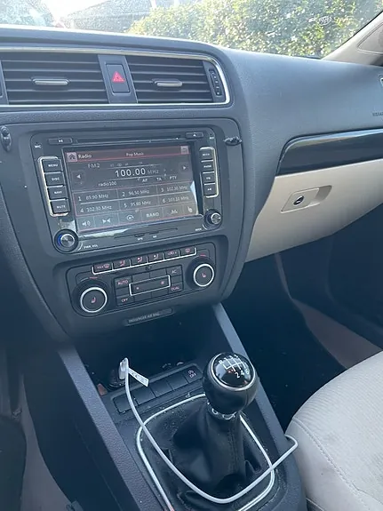 Volkswagen Jetta 2011 photo 4
