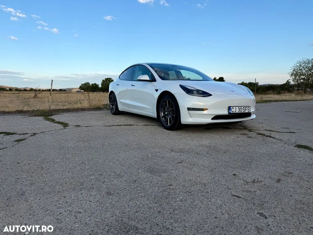 Tesla Model 3 2021 photo 5