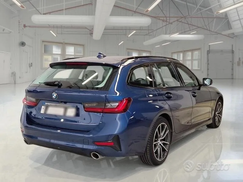 BMW 320I 2021 photo 4