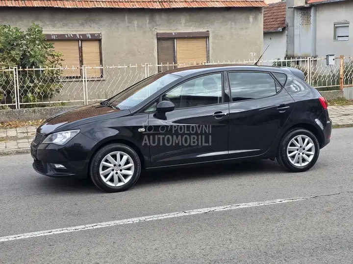 Seat Ibiza 2014 photo 2