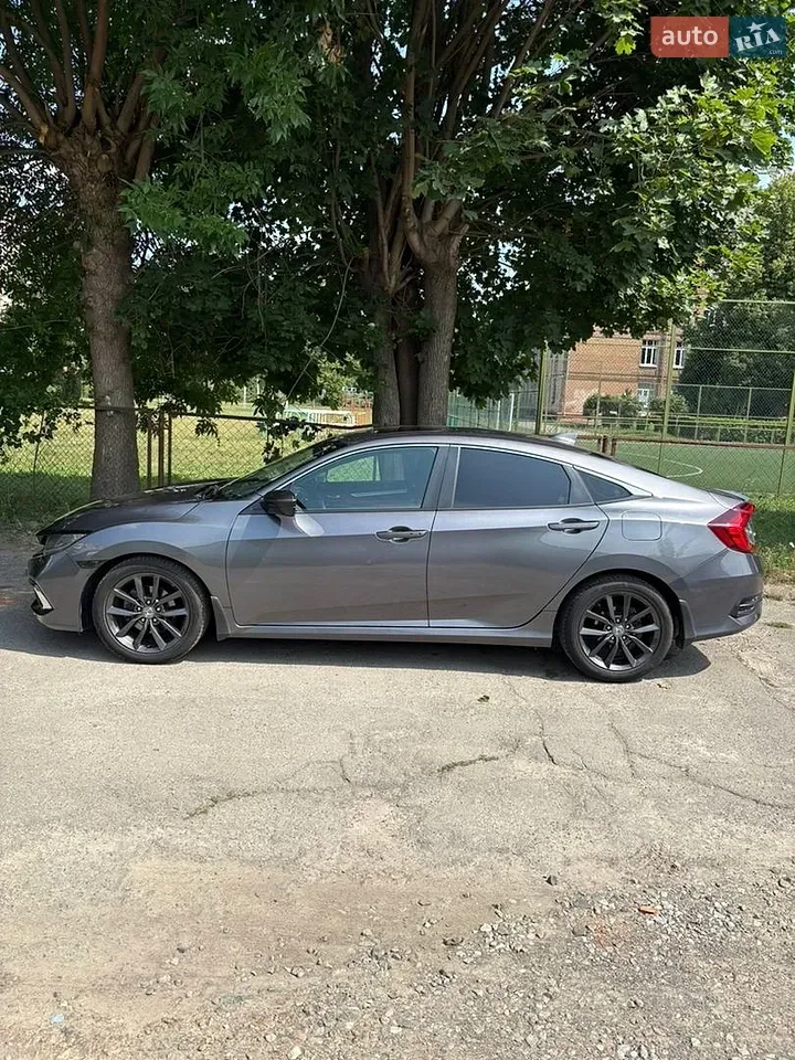 Honda Civic 2019 photo 5