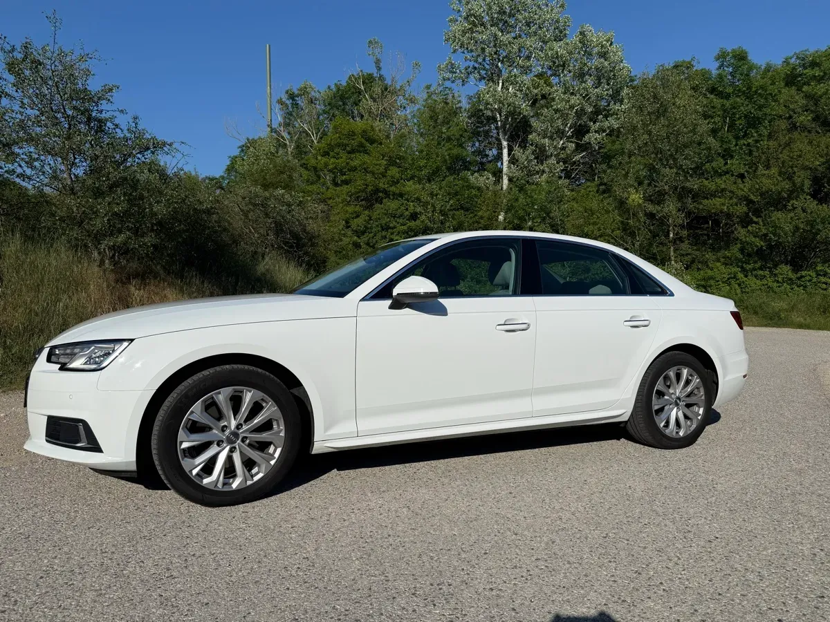 Audi A4 2016 photo 3