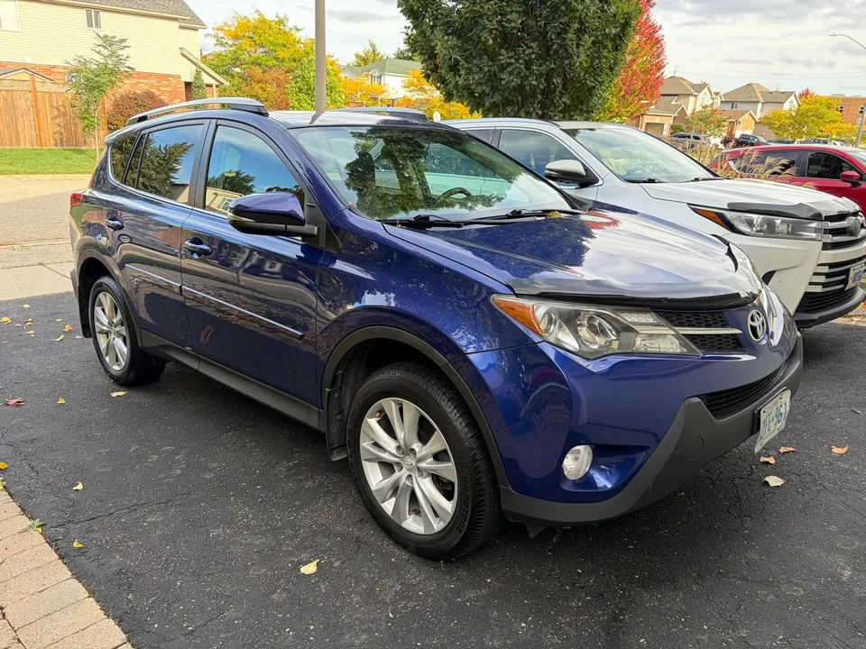 Toyota Rav4 2015 photo 2