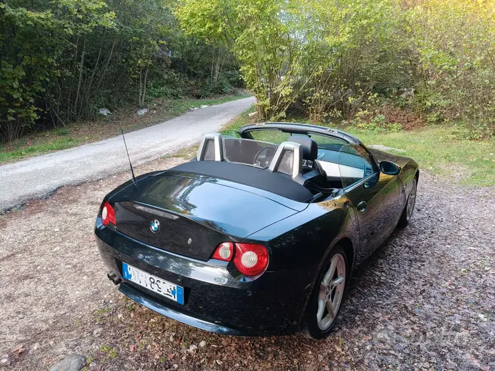 BMW Z4 2004 photo 3