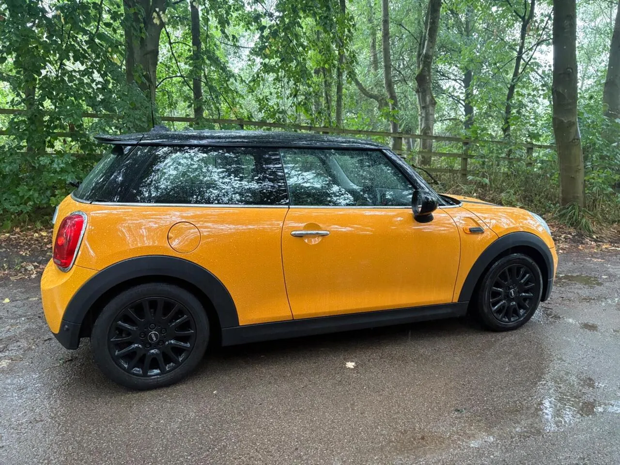 Mini Hatch 2014 photo 4