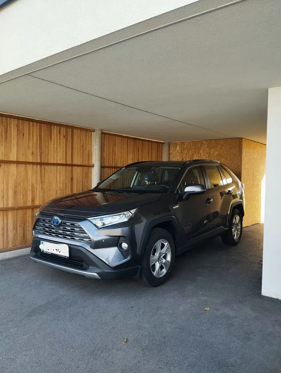 Toyota Rav4 2019 photo 2