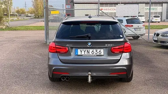 BMW 330I 2019 photo 5