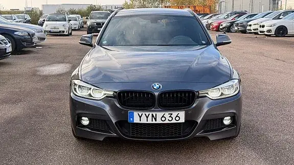 BMW 330I 2019 photo 2