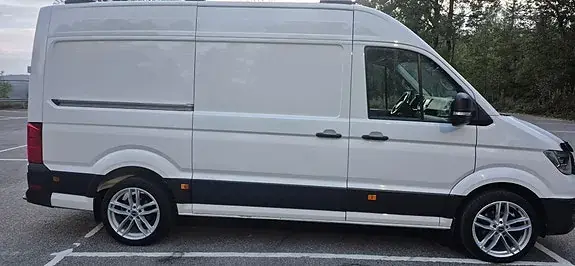 Volkswagen Crafter 35 2017 photo 2
