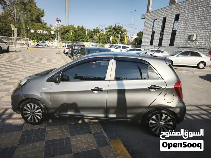 Kia Picanto 2013 photo 4