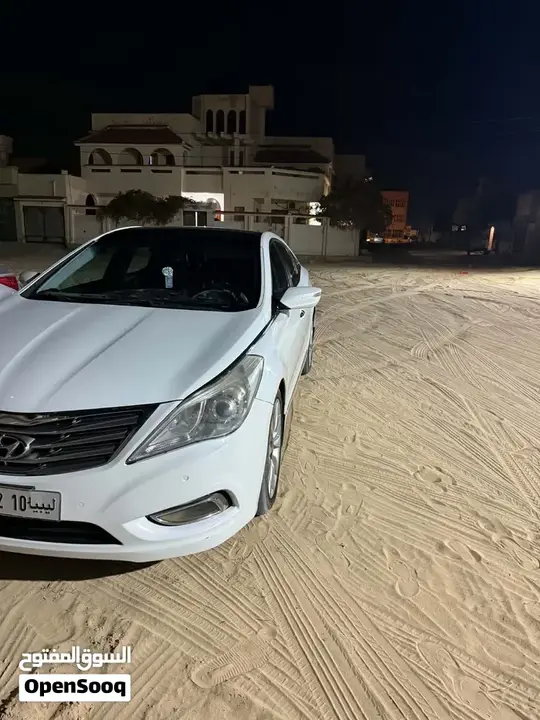 Hyundai Azera