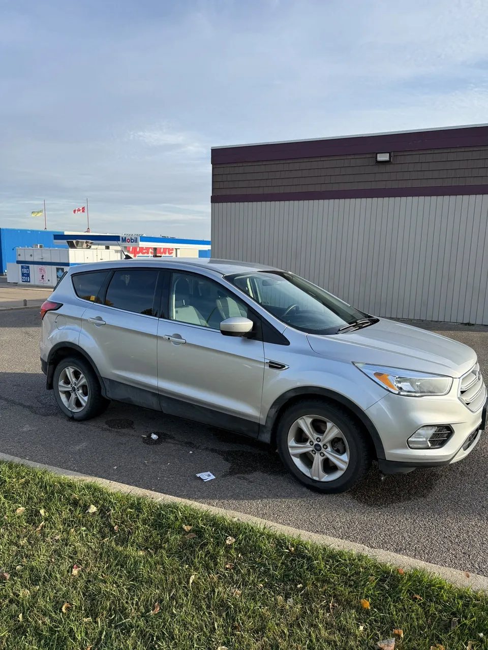 Ford Escape 2019 photo 2