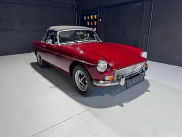 MG B 1974 photo 2
