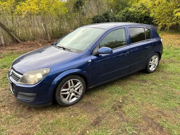 Opel Astra 2007 photo 3