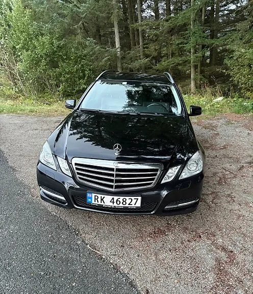 Mercedes-Benz E220 D 2010 photo 4