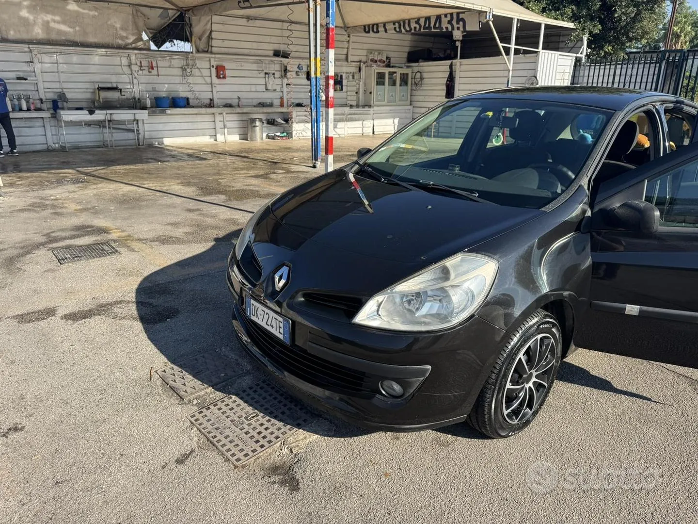 Renault Clio 2007 photo 2