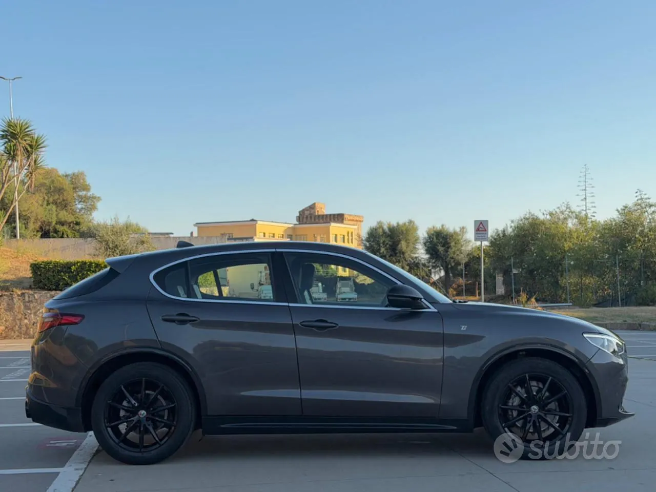 Alfa Romeo Stelvio 2022 photo 5