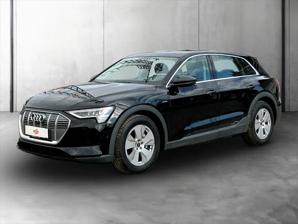 Audi E-Tron 2023 photo 2