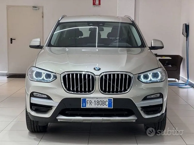 BMW X3 2018 photo 2