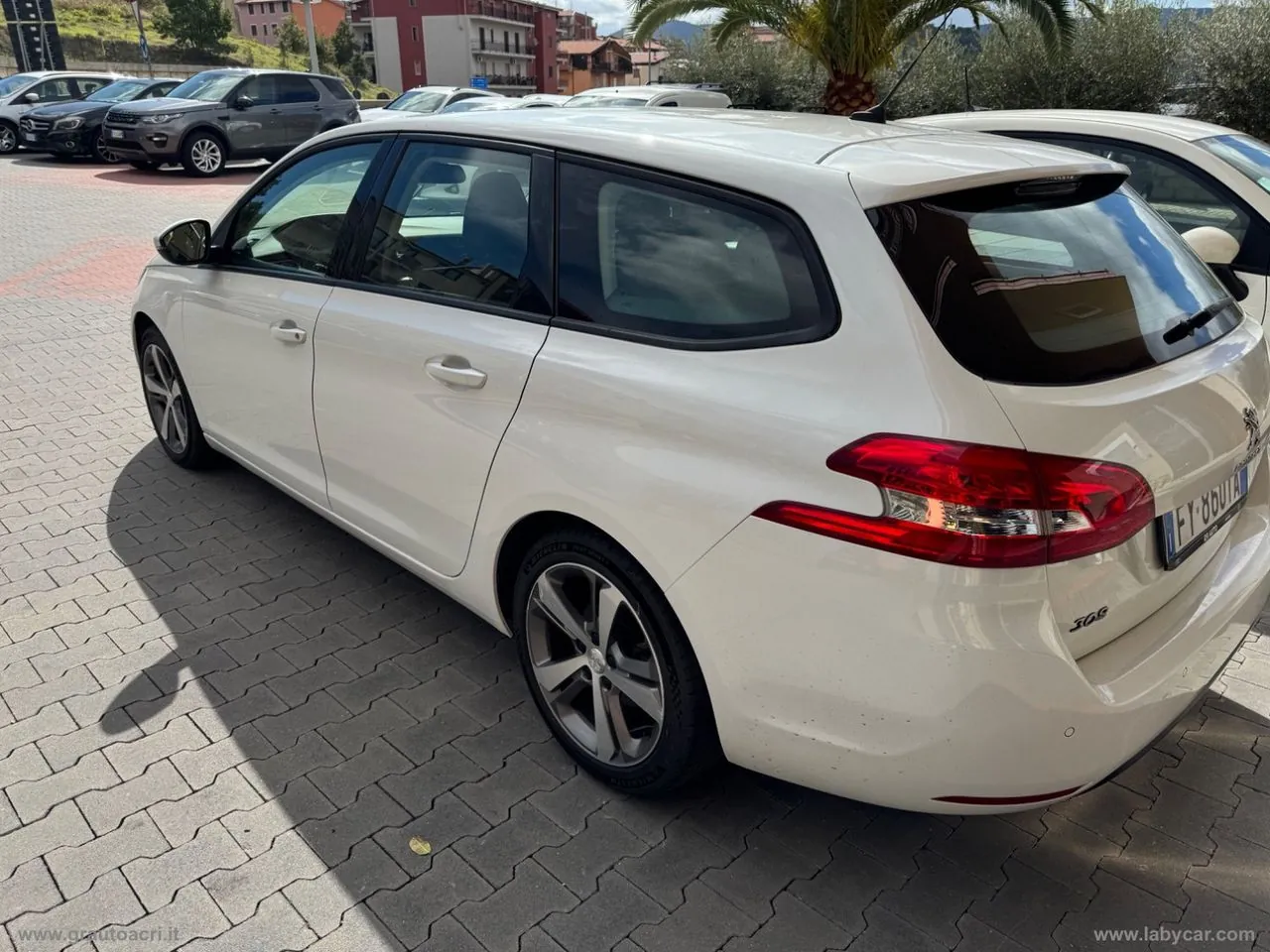 Peugeot 308 2019 photo 3