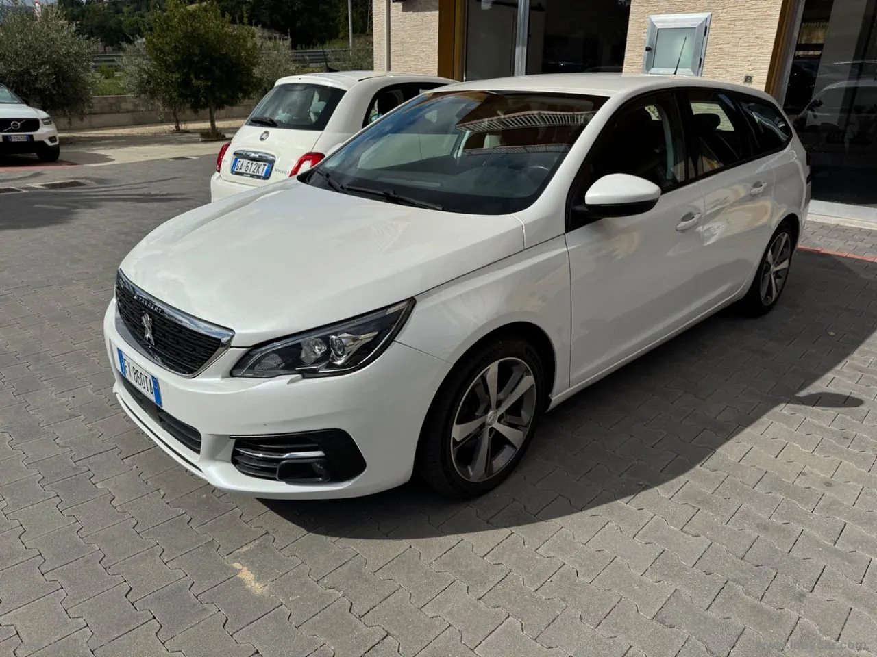 Peugeot 308