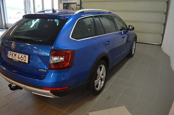 Skoda Octavia Scout 2018 photo 3