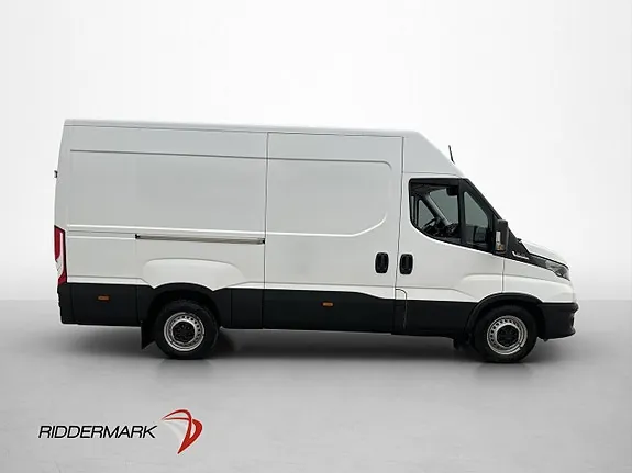 Iveco Daily 2024 photo 2