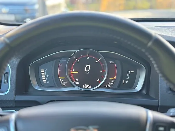 Volvo V60 Cross Country 2016 photo 5
