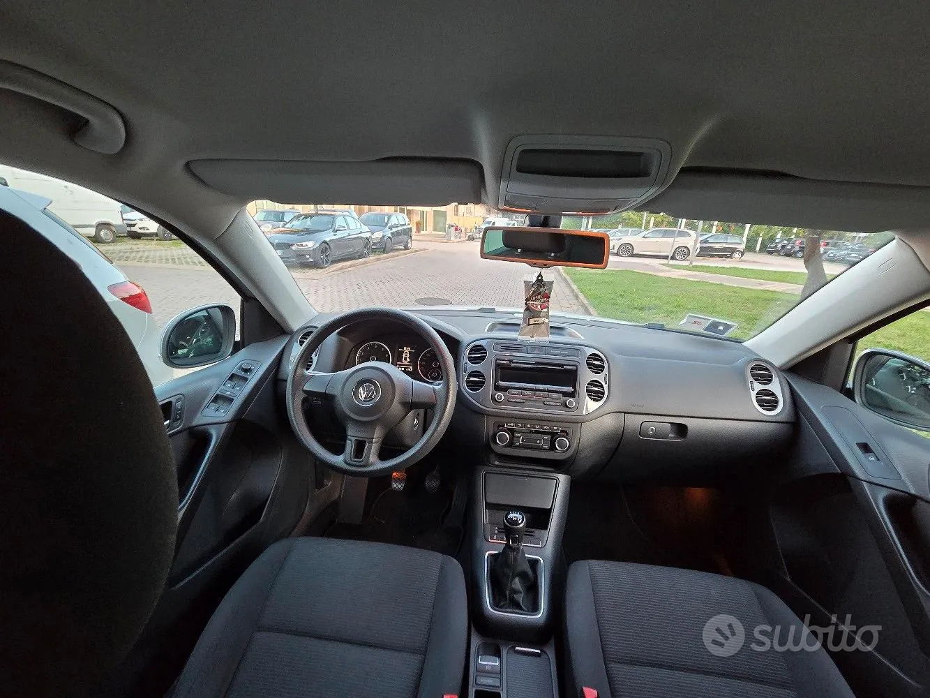 Volkswagen Tiguan 2012 photo 5