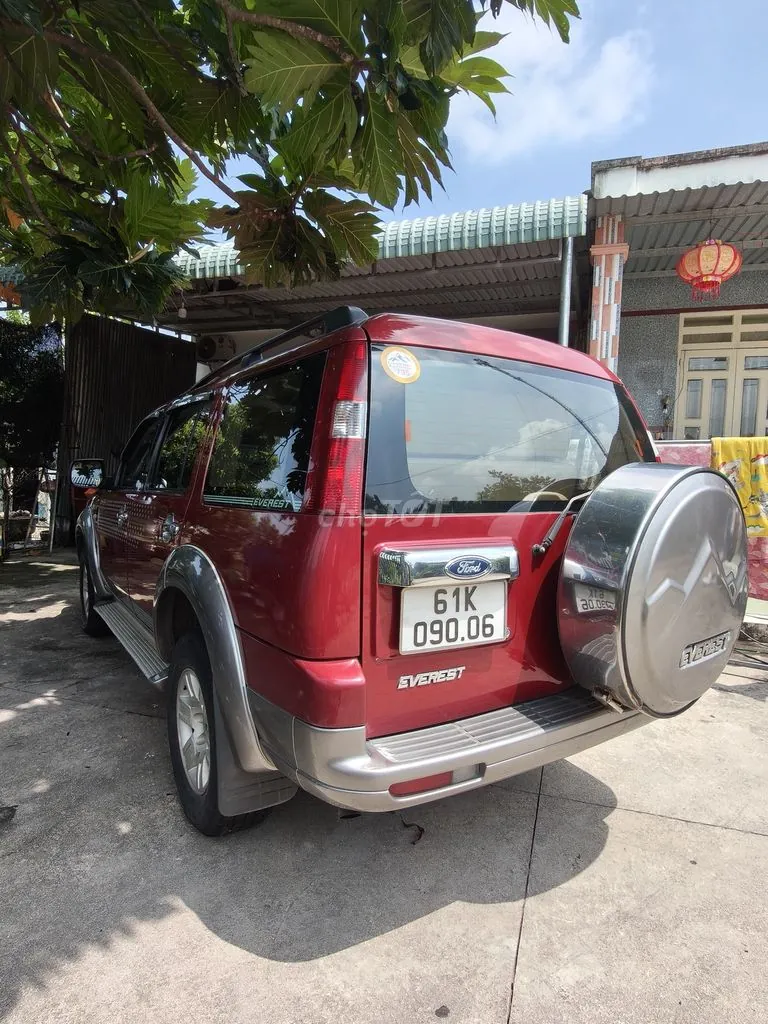 Ford Everest 2009 photo 5