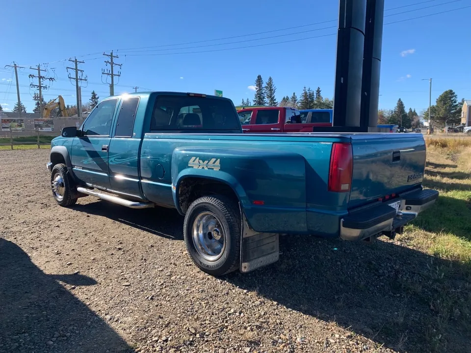Chevrolet C/K Pickup 3500 1998 photo 3