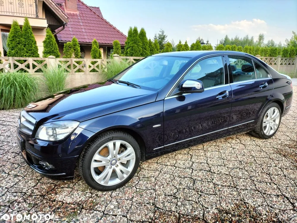 Mercedes-Benz C-Class 2007 photo 2