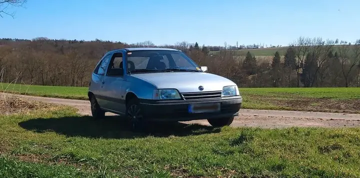 Opel Kadett E