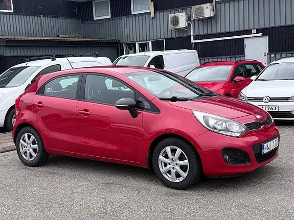 Kia Rio 2013 photo 2