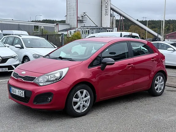 Kia Rio 2013 photo 4
