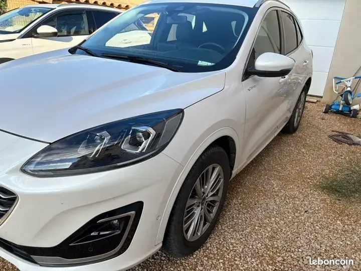 Ford Kuga 2023 photo 2
