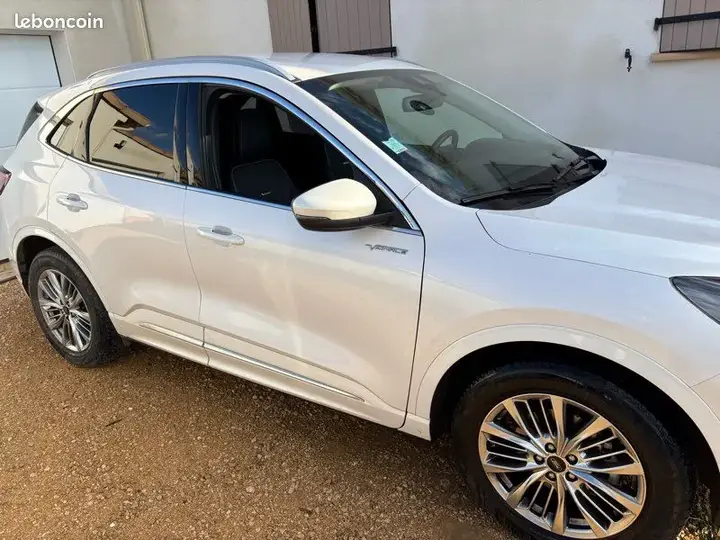 Ford Kuga 2023 photo 3