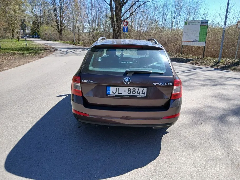 Skoda Octavia 2014 photo 4