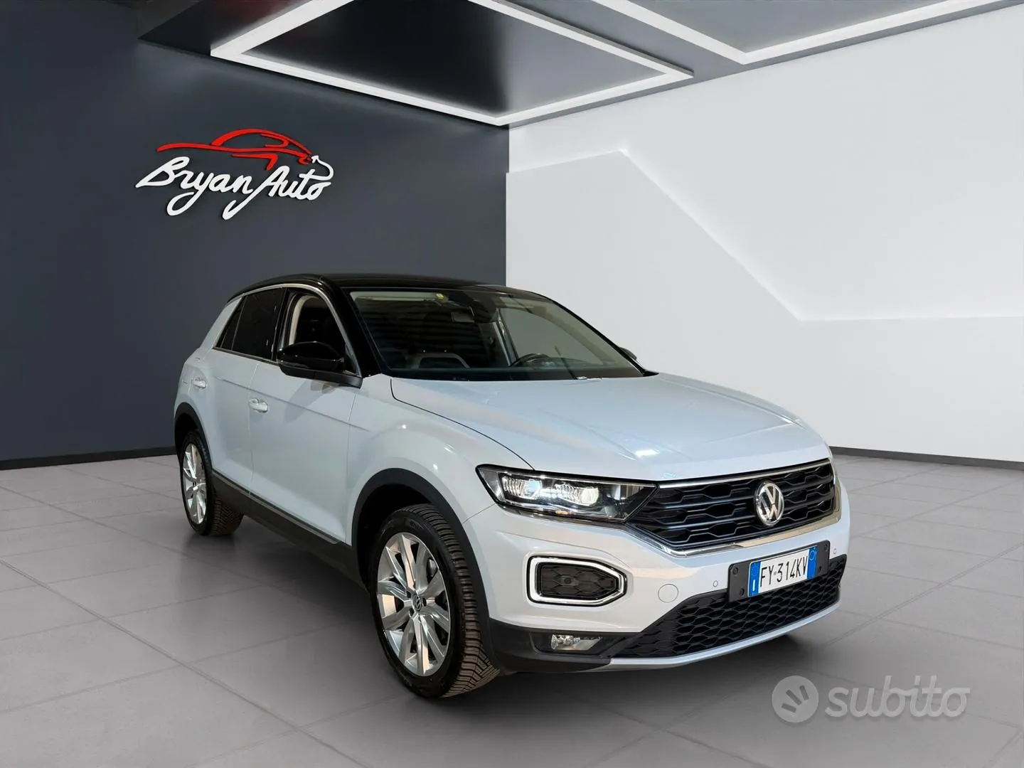 Volkswagen T-Roc 2019 photo 2